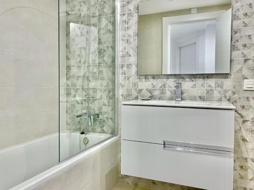 Chalet Con Piscina Privada En La Urb. De Puerto Rey Лос-Амаргильос Экстерьер фото